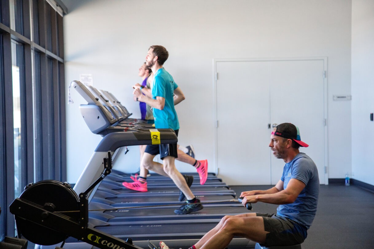 J.B. Hunt employees using the corporate campus gym.