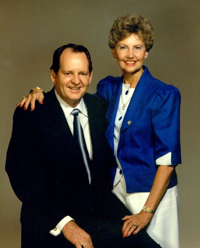 Johnnie Bryan Hunt and Johnelle Hunt, the founders of J.B. Hunt Transport Services.