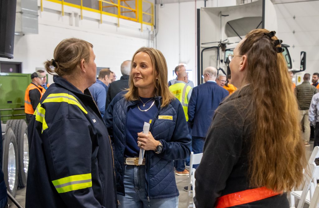 Shelley Simpson, President and CEO of J.B. Hunt, speaking to maintenance technicians at the Q3 Town Hall in Joliet, Illinois. 